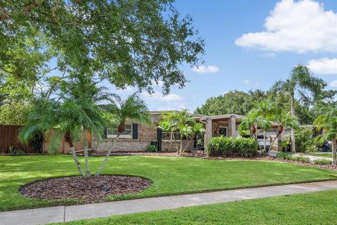 Casa en venta en Winter Garden, Florida, 4 dormitorios, 146.69 m2 № 1559728 - foto 1