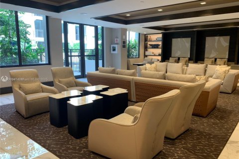 Appartement à louer à Coral Gables, Floride: 3 chambres, 133.04 m2 № 1975560 - photo 4