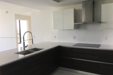 Appartement à louer à Coral Gables, Floride: 3 chambres, 133.04 m2 № 1975560 - photo 15