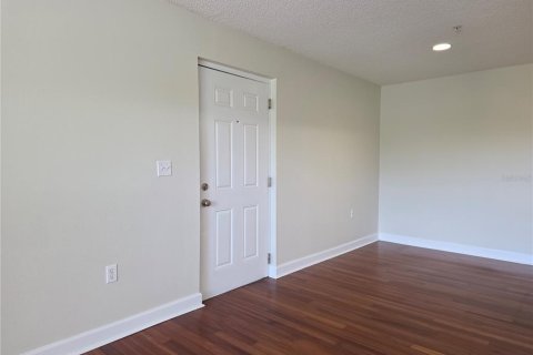 Condo in Orlando, Florida, 2 bedrooms  № 2230609 - photo 4