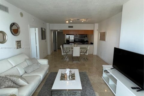 Copropriété à louer à Miami, Floride: 1 chambre, 73.49 m2 № 1991166 - photo 8