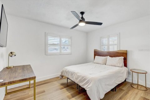 Casa en venta en Saint Petersburg, Florida, 3 dormitorios, 143.53 m2 № 1618123 - foto 28