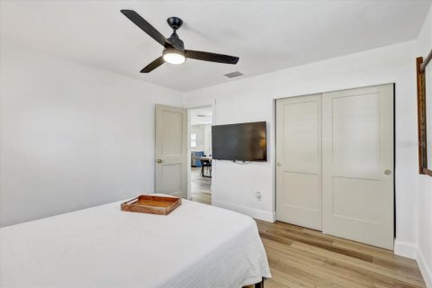 Casa en venta en Saint Petersburg, Florida, 3 dormitorios, 143.53 m2 № 1618123 - foto 29