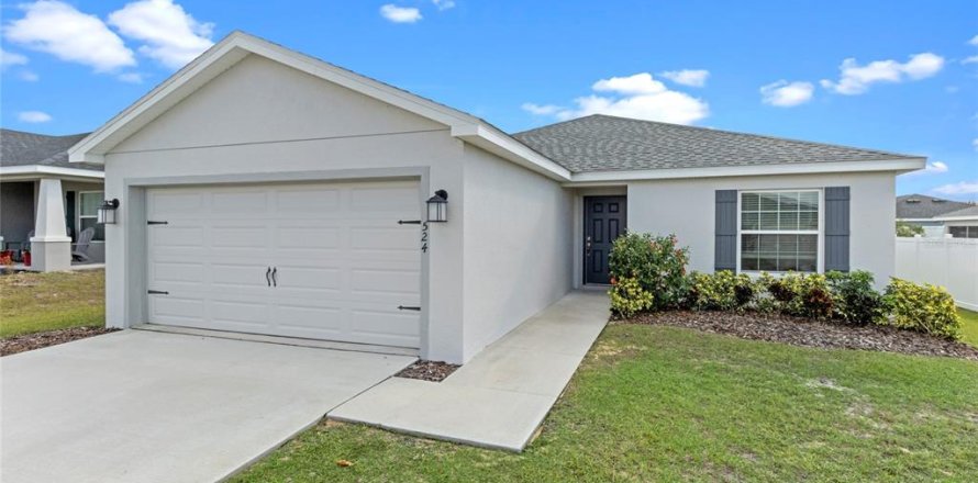 Casa en Lake Wales, Florida 4 dormitorios, 151.15 m2 № 1520144