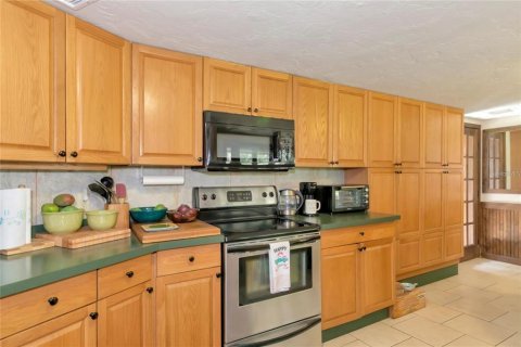 House in Sarasota, Florida 2 bedrooms, 130.43 sq.m. № 1721740 - photo 5