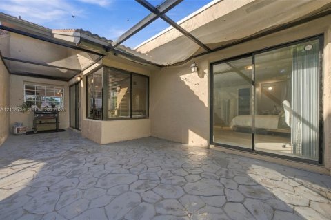Купить виллу или дом в Уэстон, Флорида 3 спальни, 138.15м2, № 2426242 - фото 24