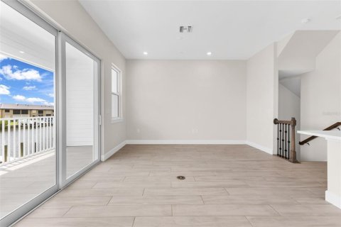 Купить кондоминиум в Пунта-Горда, Флорида 10 комнат, 173.45м2, № 2092098 - фото 23