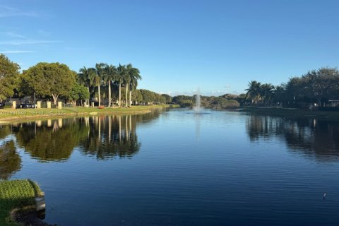 Copropriété à louer à Miramar, Floride: 2 chambres, 100.33 m2 № 1990752 - photo 17