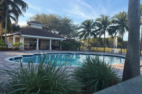 Copropriété à louer à Miramar, Floride: 2 chambres, 100.33 m2 № 1990752 - photo 19