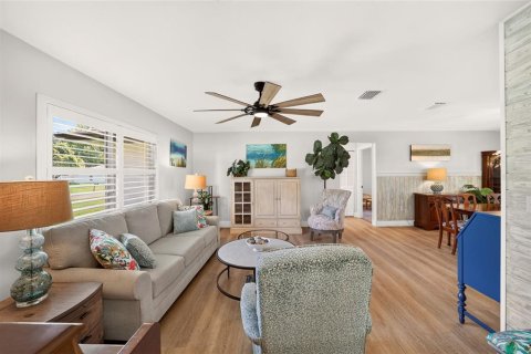 Villa ou maison à vendre à Dunnellon, Floride: 3 chambres, 148.27 m2 № 2400447 - photo 14