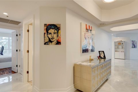 Condo in Pompano Beach, Florida, 3 bedrooms № 2081440 - photo 5