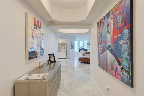 Condo in Pompano Beach, Florida, 3 bedrooms № 2081440 - photo 3