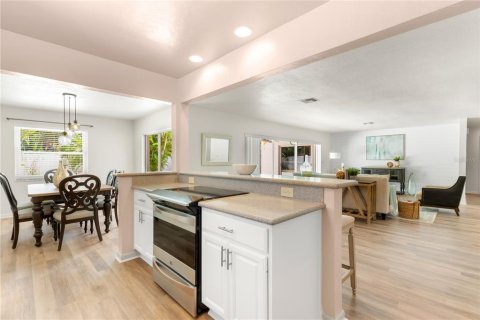 Casa en alquiler en Tierra Verde, Florida, 3 dormitorios, 147.44 m2 № 2111247 - foto 18