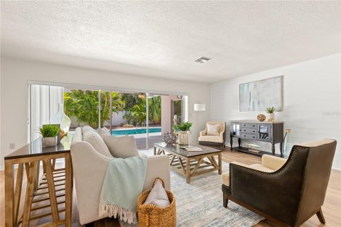 Casa en alquiler en Tierra Verde, Florida, 3 dormitorios, 147.44 m2 № 2111247 - foto 9