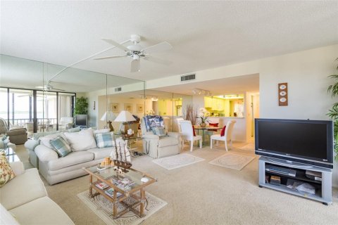 Condominio en alquiler en Sarasota, Florida, 2 dormitorios, 121.05 m2 № 1824142 - foto 17