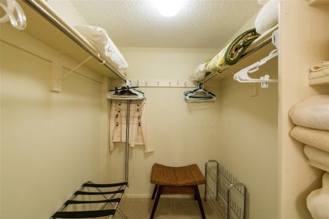 Condominio en alquiler en Sarasota, Florida, 2 dormitorios, 121.05 m2 № 1824142 - foto 25