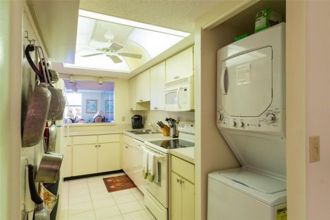 Condominio en alquiler en Sarasota, Florida, 2 dormitorios, 121.05 m2 № 1824142 - foto 10