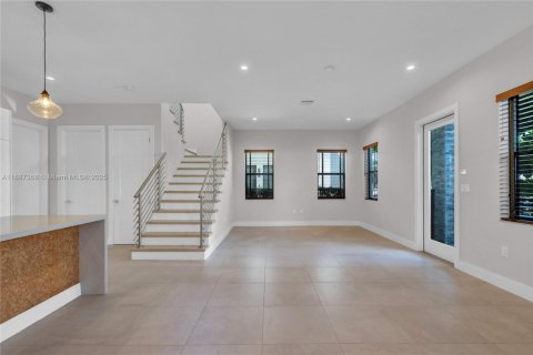 Villa ou maison à louer à Doral, Floride: 3 chambres, 202.16 m2 № 1933114 - photo 11