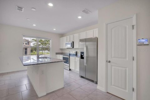 Townhouse in Winter Garden, Florida 3 bedrooms, 134.8 sq.m. № 1869706 - photo 14