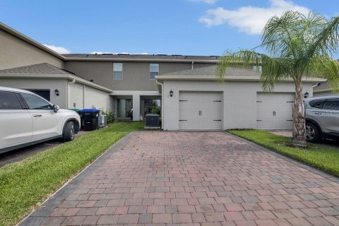 Townhouse in Winter Garden, Florida 3 bedrooms, 134.8 sq.m. № 1869706 - photo 3