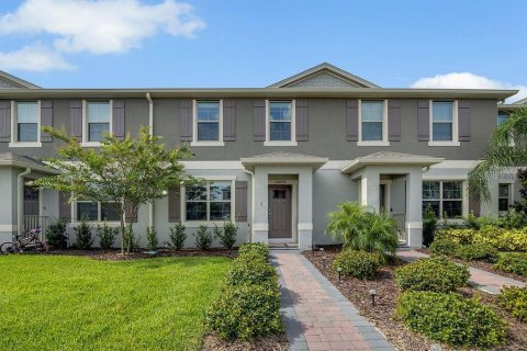 Townhouse in Winter Garden, Florida 3 bedrooms, 134.8 sq.m. № 1869706 - photo 1