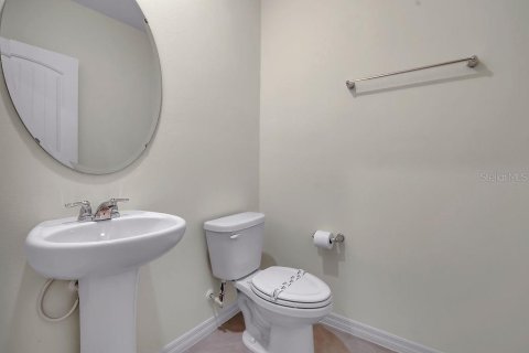 Townhouse in Winter Garden, Florida 3 bedrooms, 134.8 sq.m. № 1869706 - photo 18