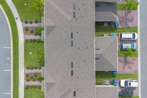 Townhouse in Winter Garden, Florida 3 bedrooms, 134.8 sq.m. № 1869706 - photo 8