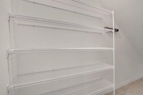 Townhouse in Winter Garden, Florida 3 bedrooms, 134.8 sq.m. № 1869706 - photo 19