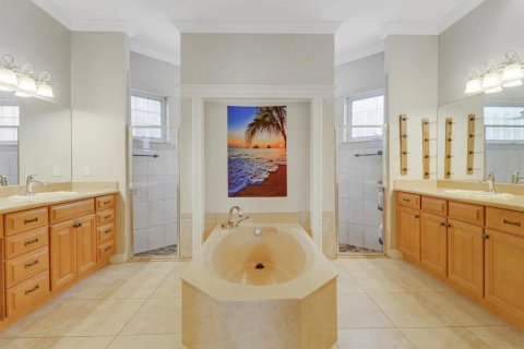 Casa en venta en Port St. Lucie, Florida, 4 dormitorios, 229.84 m2 № 2180286 - foto 27