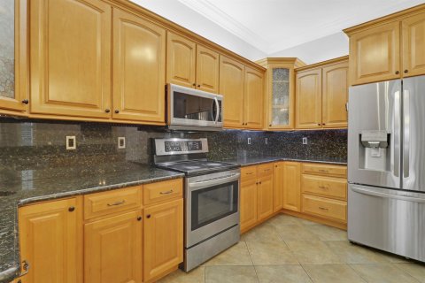 Casa en venta en Port St. Lucie, Florida, 4 dormitorios, 229.84 m2 № 2180286 - foto 16