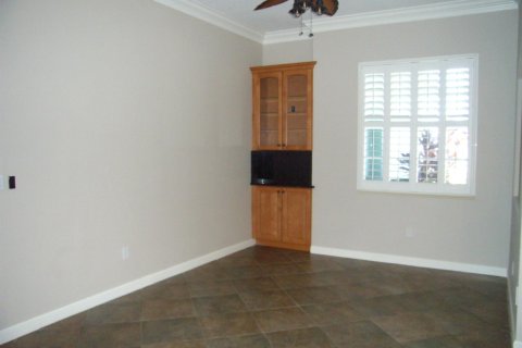 Casa en venta en Port St. Lucie, Florida, 4 dormitorios, 229.84 m2 № 2180286 - foto 9
