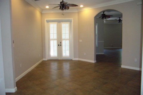 Casa en venta en Port St. Lucie, Florida, 4 dormitorios, 229.84 m2 № 2180286 - foto 6