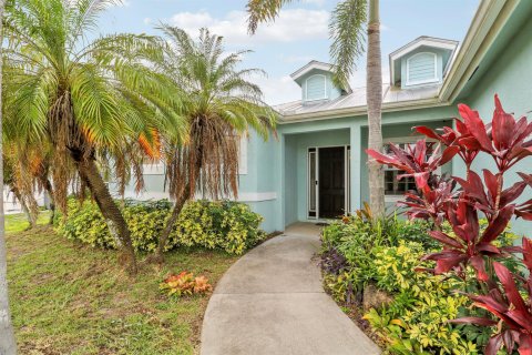 Casa en venta en Port St. Lucie, Florida, 4 dormitorios, 229.84 m2 № 2180286 - foto 3
