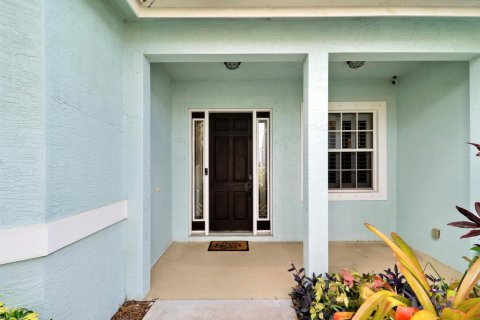 Casa en venta en Port St. Lucie, Florida, 4 dormitorios, 229.84 m2 № 2180286 - foto 4
