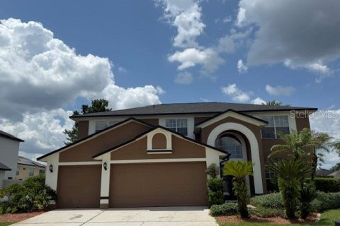 Villa ou maison à vendre à Oviedo, Floride: 4 chambres, 276.2 m2 № 2091807 - photo 2