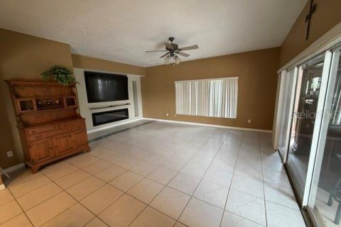 Villa ou maison à vendre à Oviedo, Floride: 4 chambres, 276.2 m2 № 2091807 - photo 19