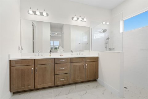 Villa ou maison à vendre à Parrish, Floride: 2 chambres, 176.14 m2 № 2420445 - photo 19