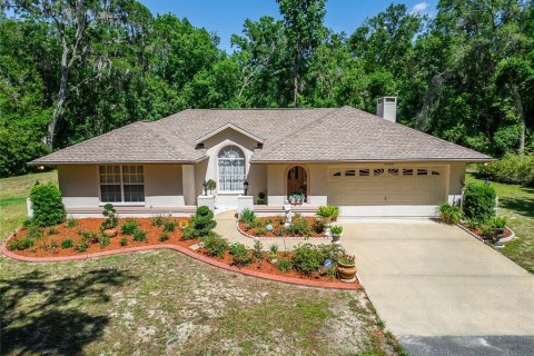 Casa en venta en Brooksville, Florida, 3 dormitorios, 187.66 m2 № 1686992 - foto 1