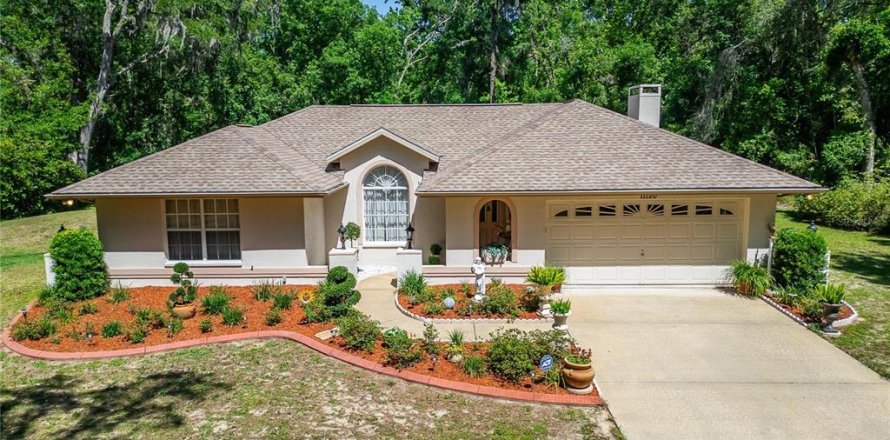 Casa en Brooksville, Florida 3 dormitorios, 187.66 m2 № 1686992