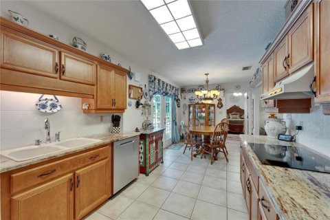 Casa en venta en Brooksville, Florida, 3 dormitorios, 187.66 m2 № 1686992 - foto 11