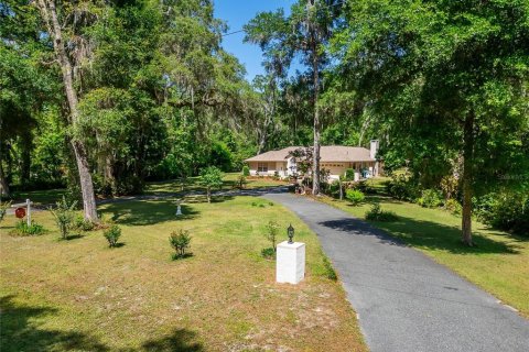 Casa en venta en Brooksville, Florida, 3 dormitorios, 187.66 m2 № 1686992 - foto 3