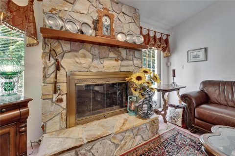 Casa en venta en Brooksville, Florida, 3 dormitorios, 187.66 m2 № 1686992 - foto 19
