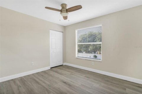House in Wesley Chapel, Florida 4 bedrooms, 209.12 sq.m. № 1742662 - photo 22