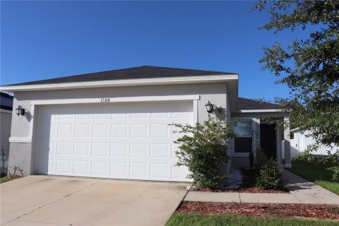 Villa ou maison à Davenport, Floride 4 chambres, 151.15 m2 № 2433157