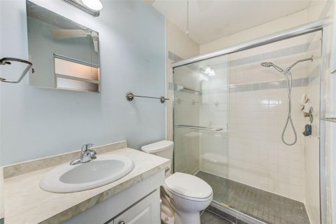 House in Palmetto, Florida 2 bedrooms, 172.33 sq.m. № 1649429 - photo 10