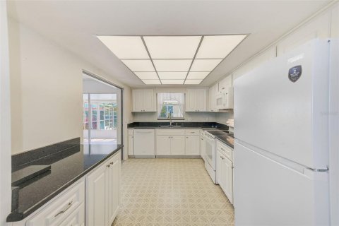 House in Palmetto, Florida 2 bedrooms, 172.33 sq.m. № 1649429 - photo 9