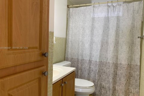 Condominio en venta en Aventura, Florida, 1 dormitorio, 71.35 m2 № 2050860 - foto 14