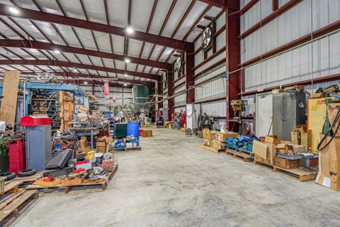 Propiedad comercial en venta en Sebastian, Florida № 2187977 - foto 18