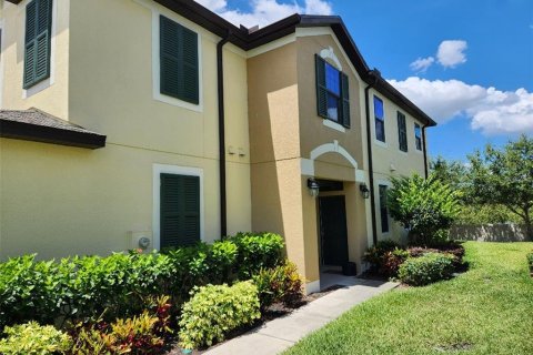 Adosado en alquiler en Tampa, Florida, 3 dormitorios, 204.38 m2 № 1690456 - foto 1