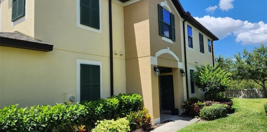 Adosado en Tampa, Florida 3 dormitorios, 204.38 m2 № 1690456